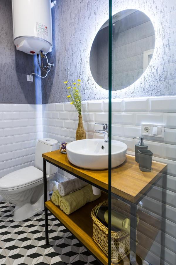 Loft Apart Near Lviv Polytechnic Ngoại thất bức ảnh